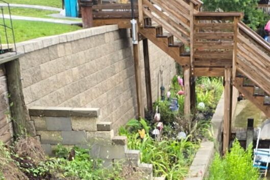 Thumbnail - Terraced Wall